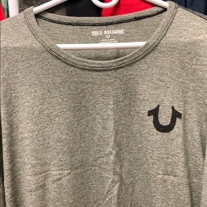 Men True Religion long sleeve